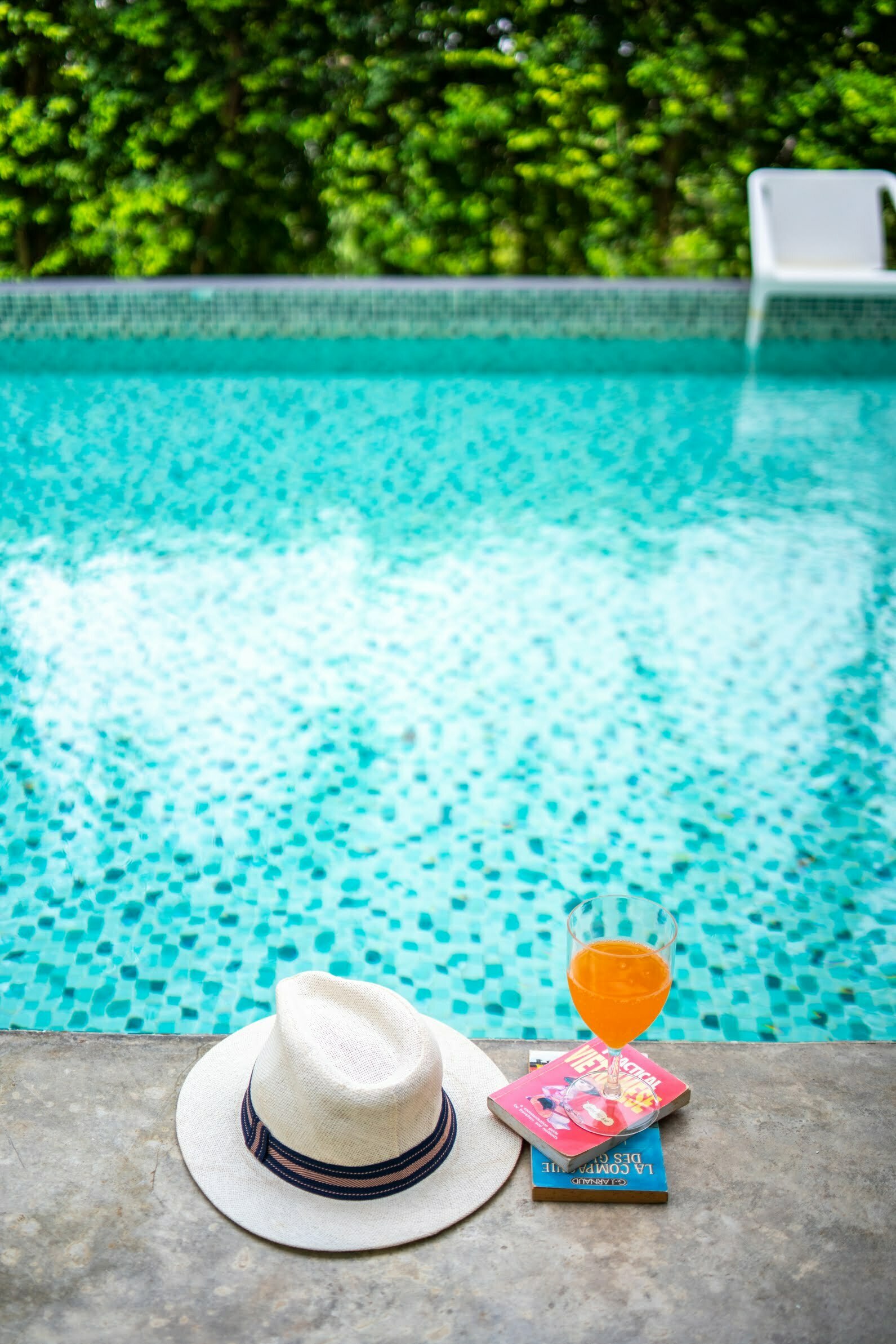 Book a bed Poshtel Phuket