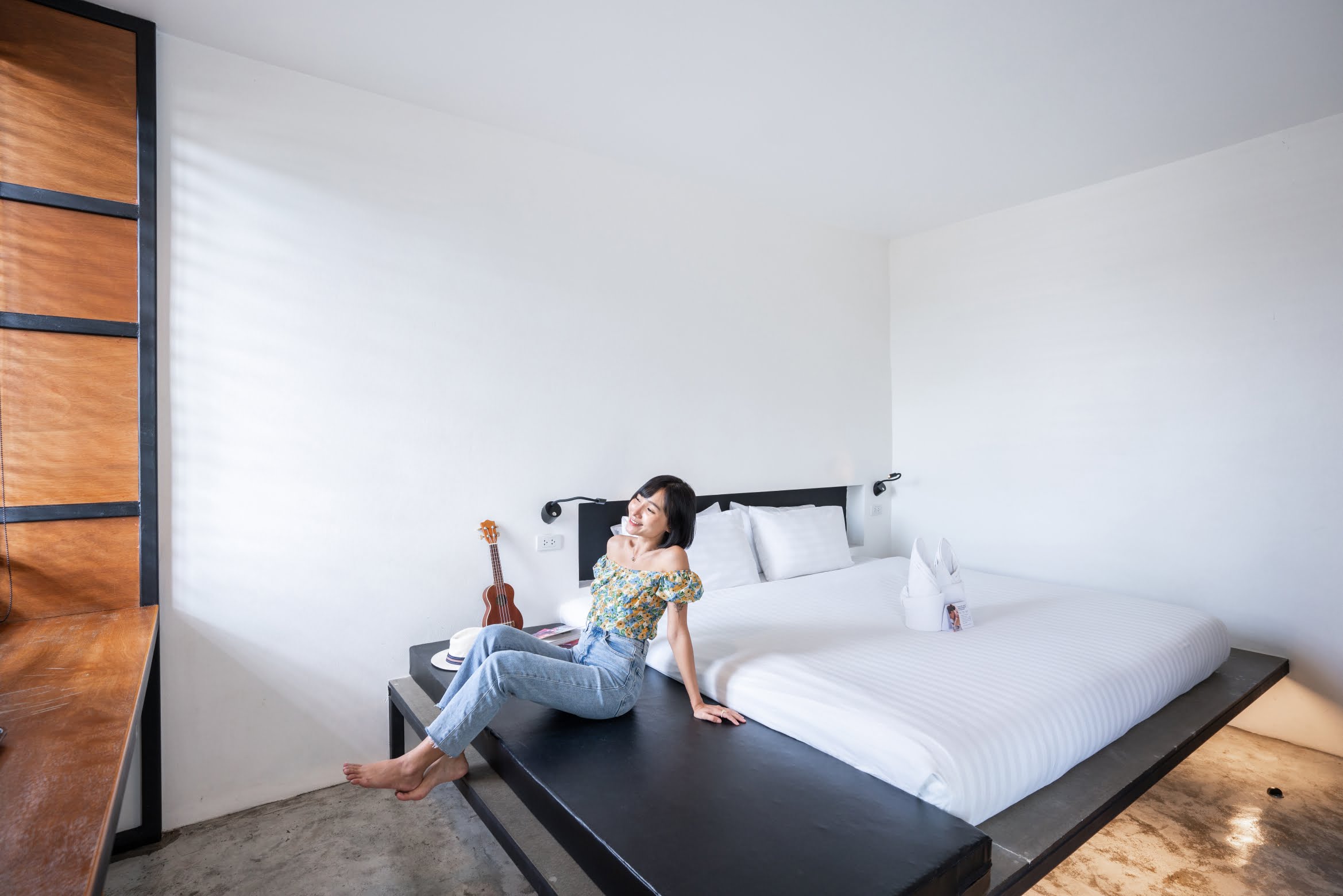Book a bed Poshtel Phuket