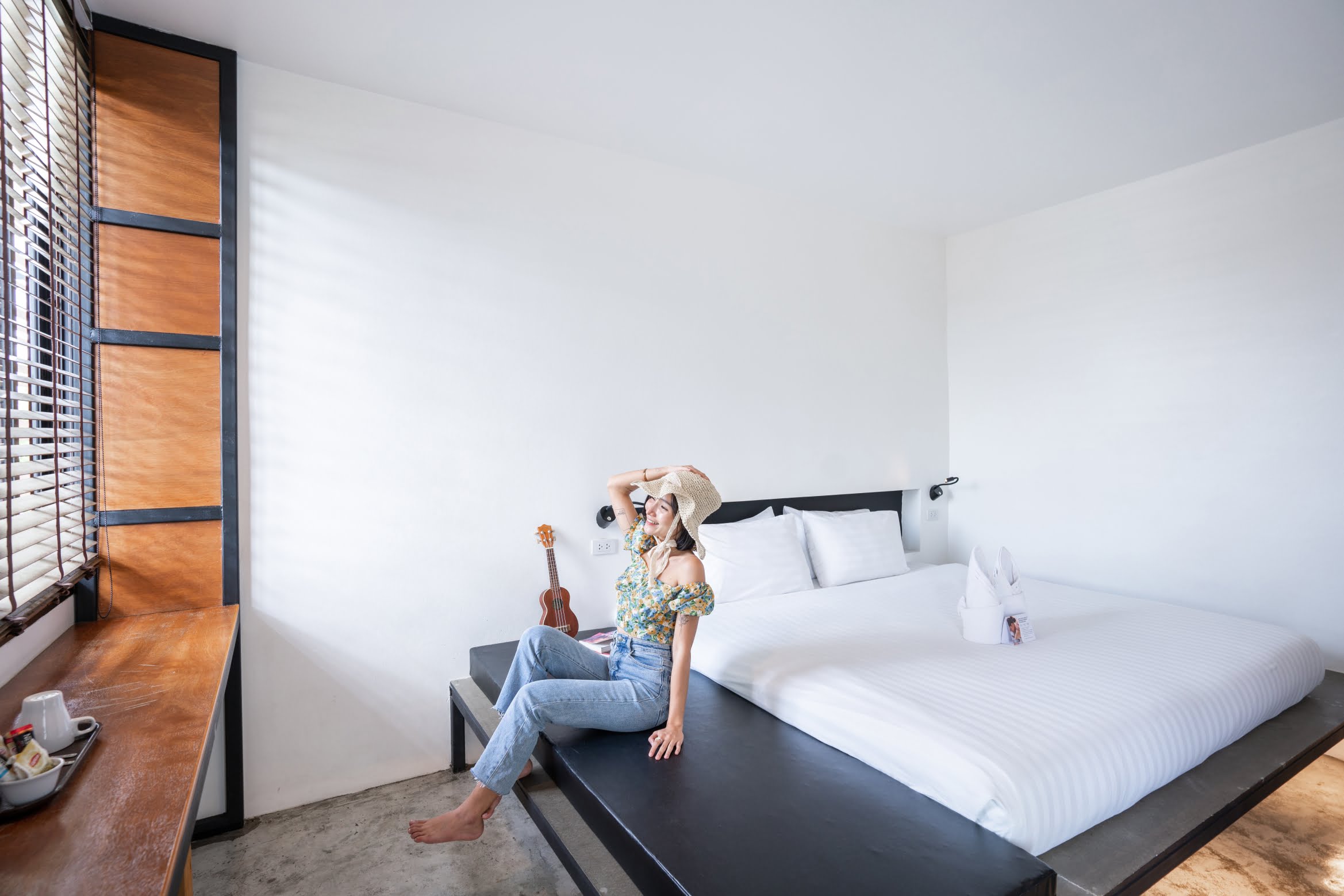 Book a bed Poshtel Phuket
