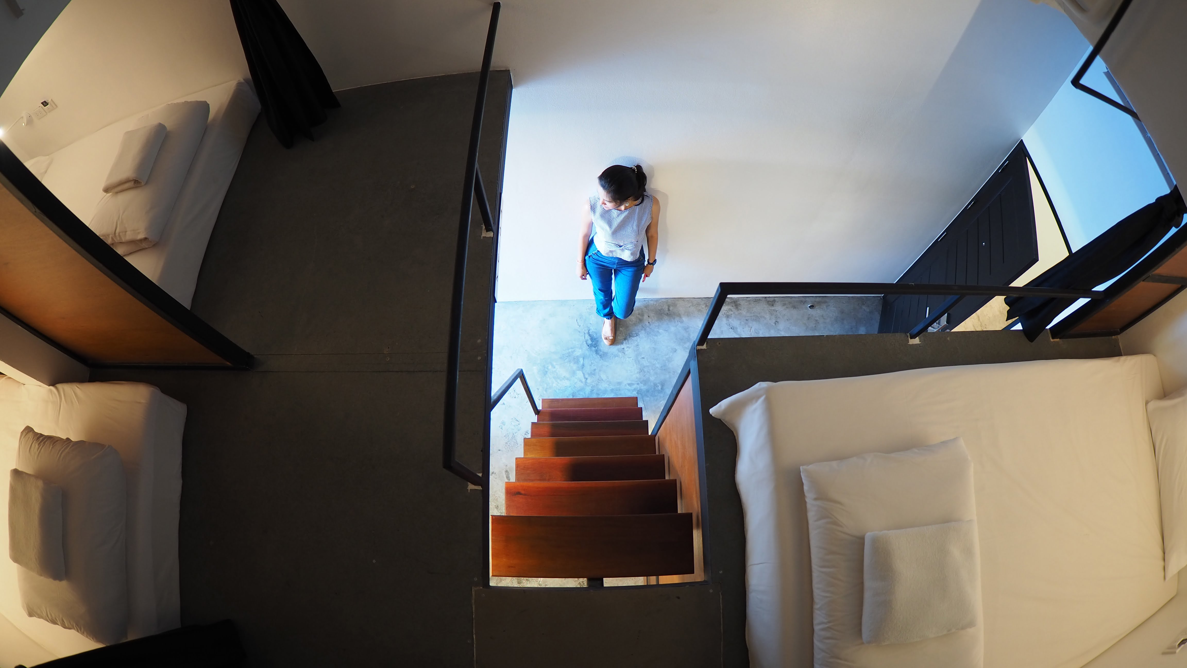 Book a bed Poshtel Phuket