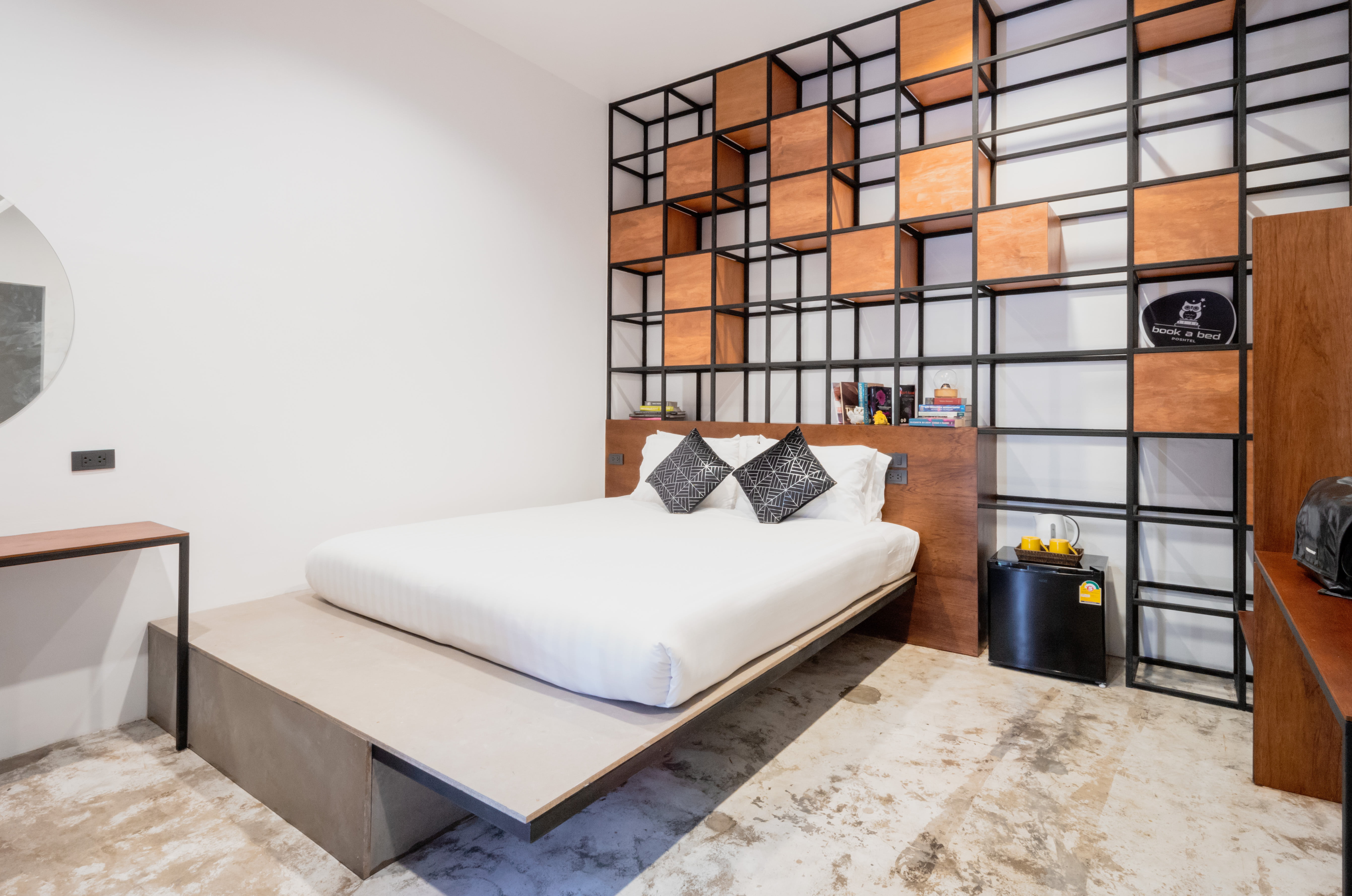 Book a bed Poshtel Phuket