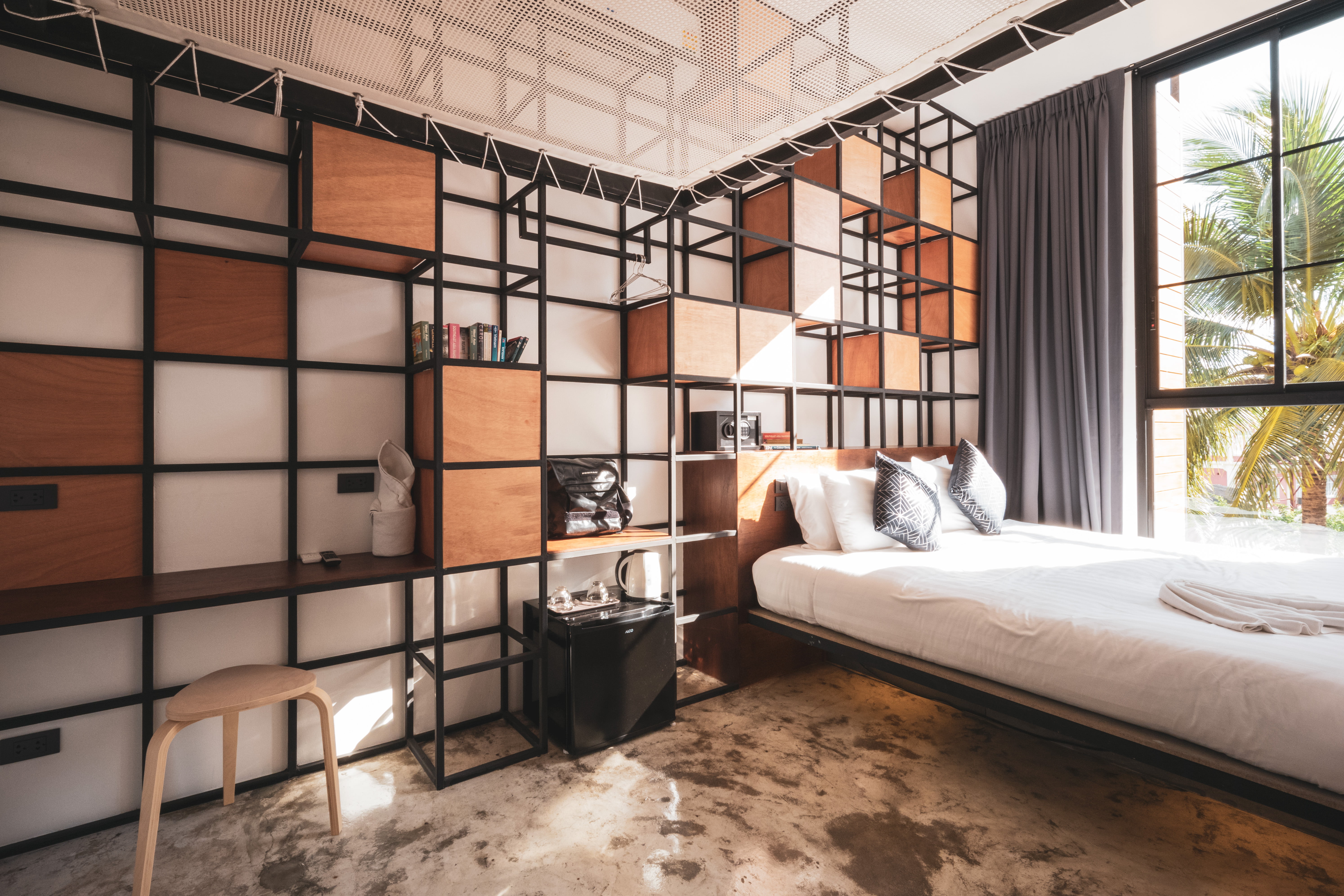 Book a bed Poshtel Phuket
