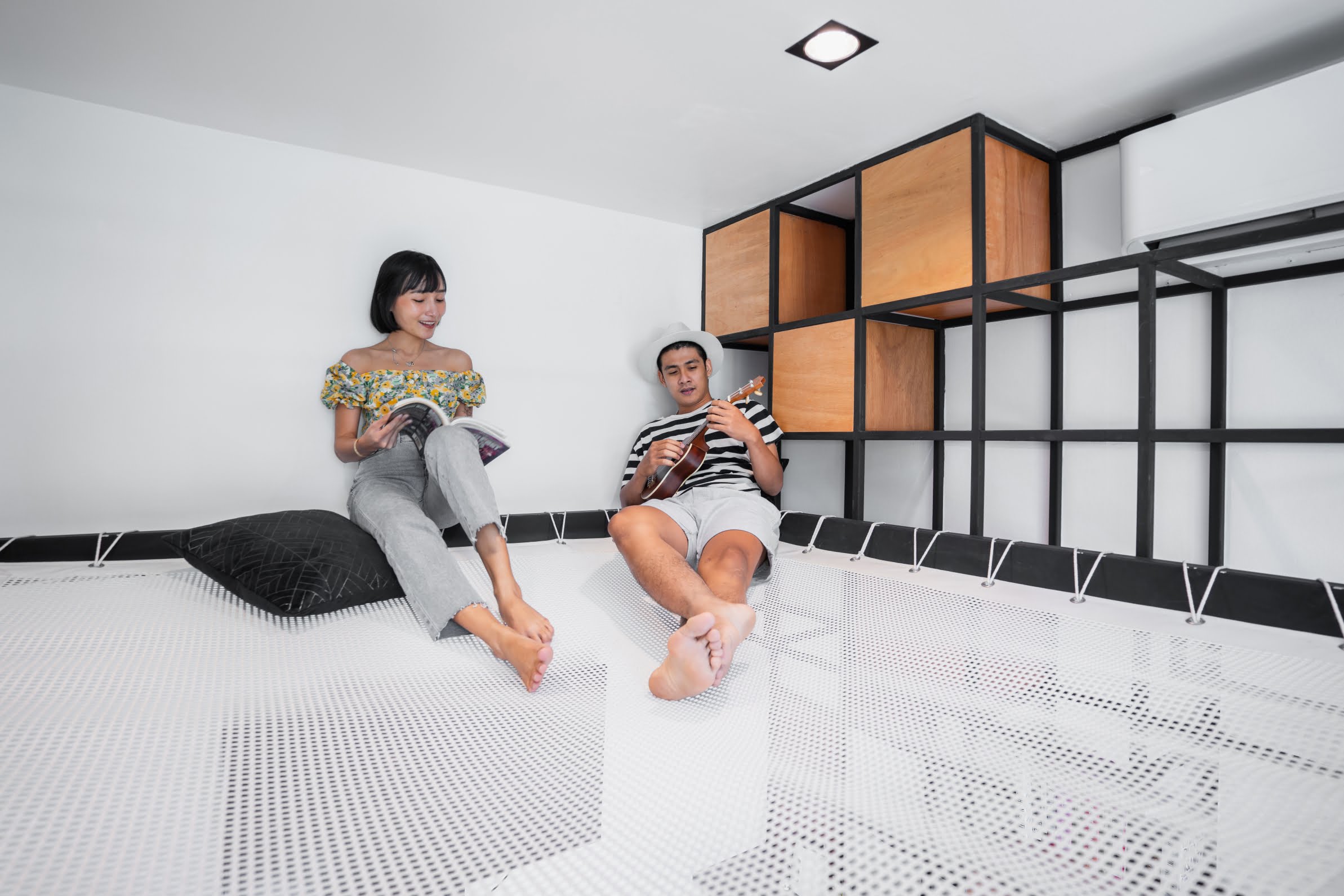 Book a bed Poshtel Phuket