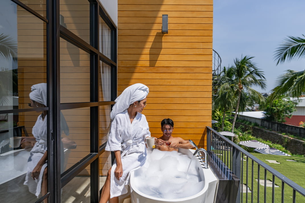 Book a bed Poshtel Phuket