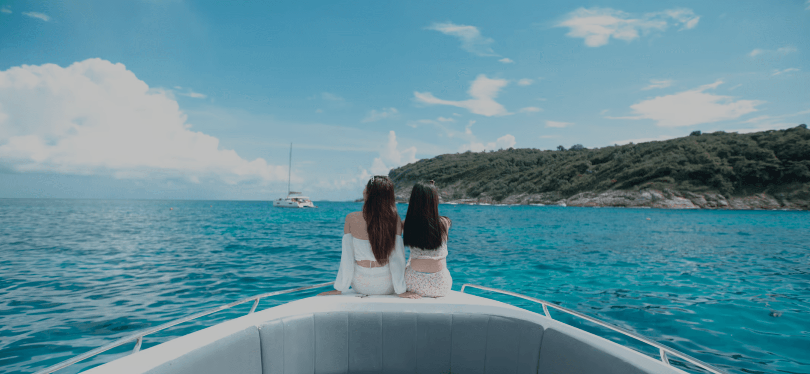 Book a bed Poshtel Phuket